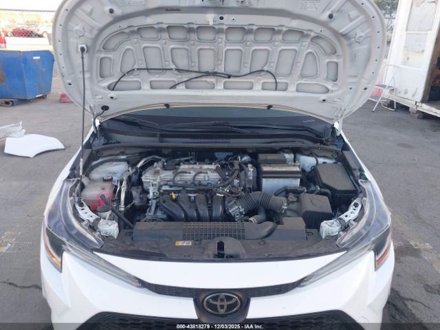 Toyota Corolla Le Image 14