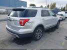 Ford Explorer Platinum Image 3