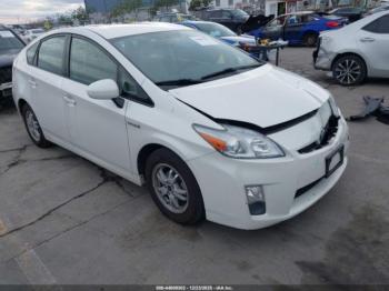  Salvage Toyota Prius
