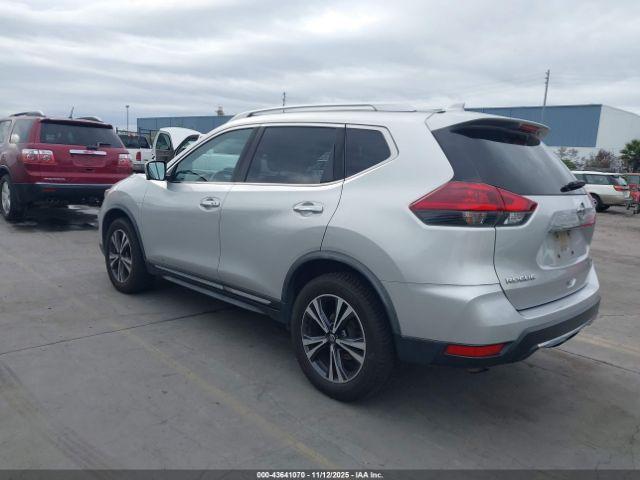 Nissan Rogue Sl Image 2