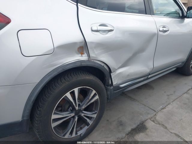 Nissan Rogue Sl Image 16