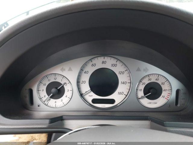 Mercedes-Benz E-Class Image 9