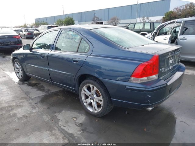 Volvo S60 Image 9