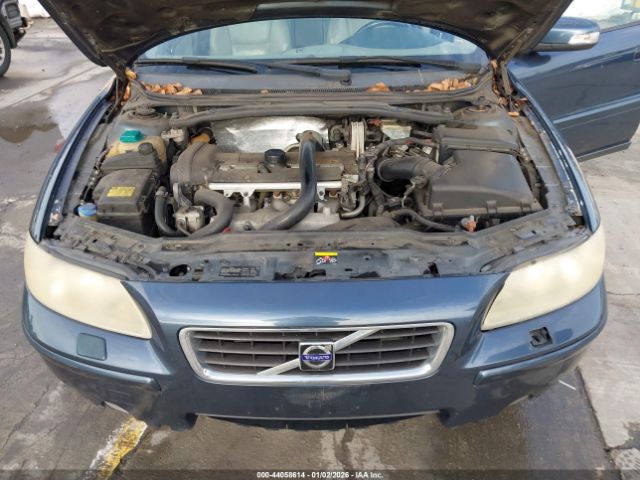 Volvo S60 Image 2