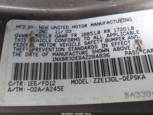 Toyota Corolla S Image 9