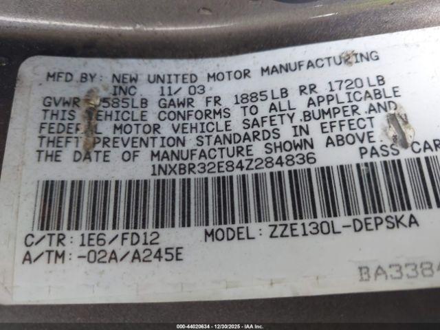 Toyota Corolla S Image 9