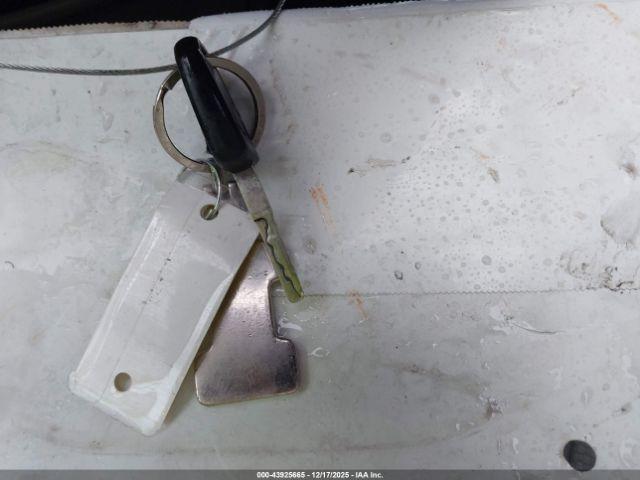 Ford F-250 Xl Image 15