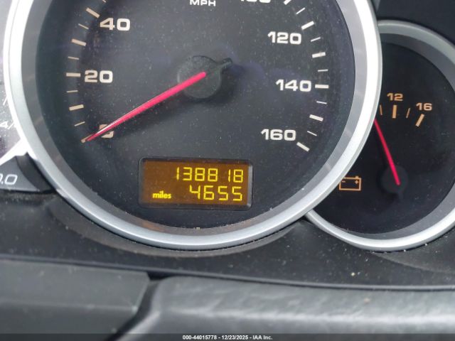 Porsche Cayenne Image 11