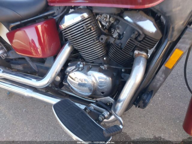 Honda Vt750 Cd2 Image 9