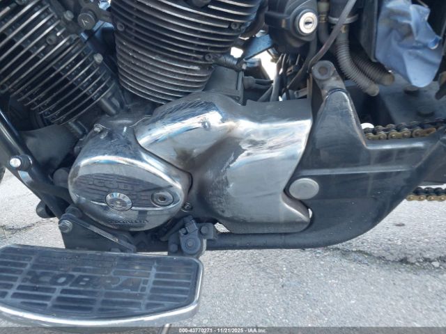 Honda Vt750 Cd2 Image 4