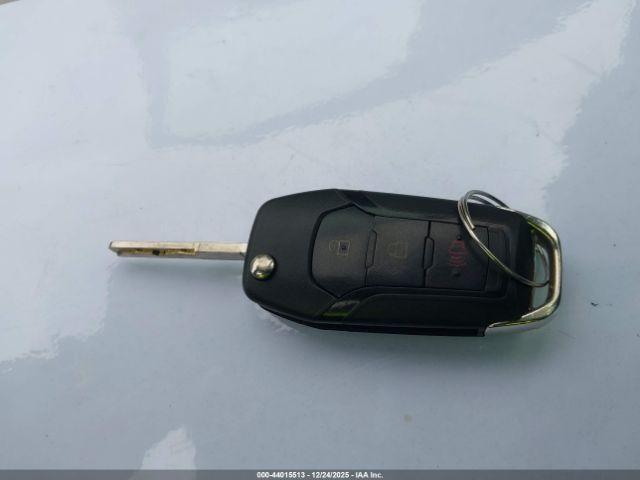 Ford Explorer Image 9