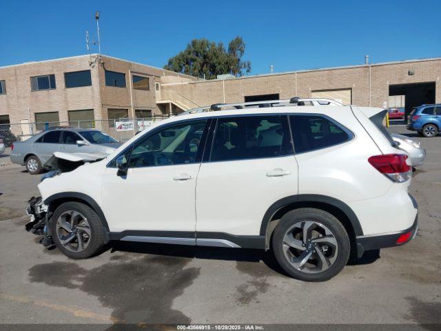 Subaru Forester Touring Image 10