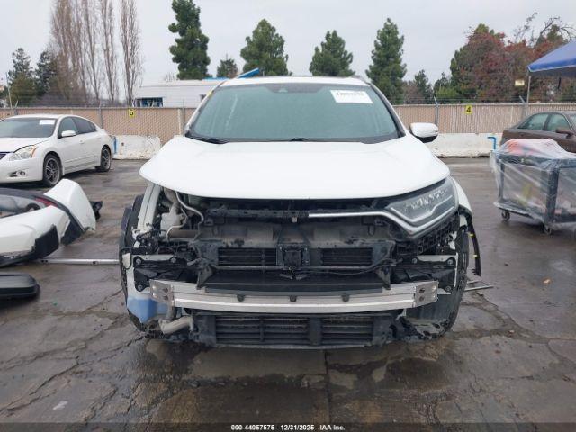 Honda CR-V Touring Image 18