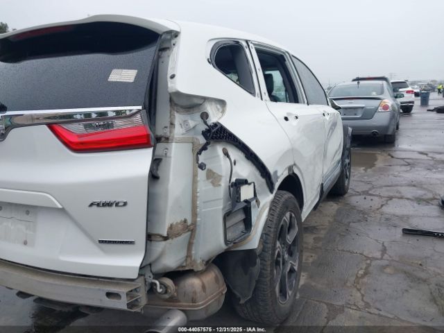 Honda CR-V Touring Image 20