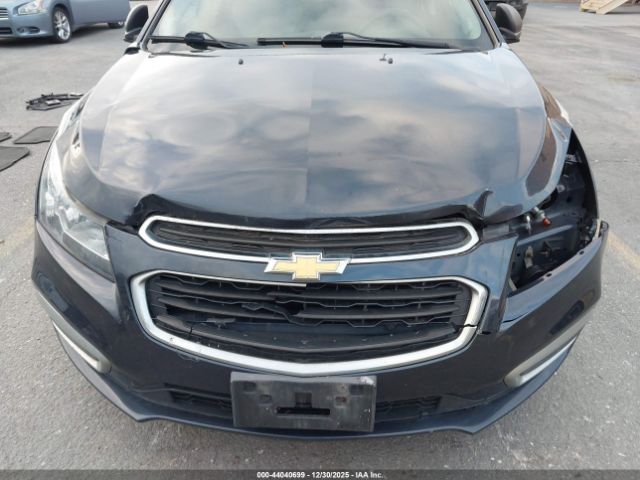 Chevrolet Cruze Ls Auto Image 12