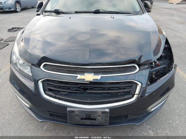 Chevrolet Cruze Ls Auto Image 12