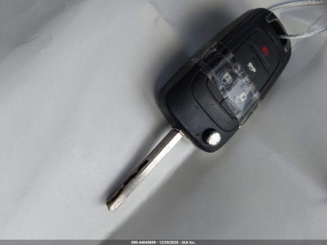 Chevrolet Cruze Ls Auto Image 5