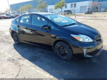  Salvage Toyota Prius