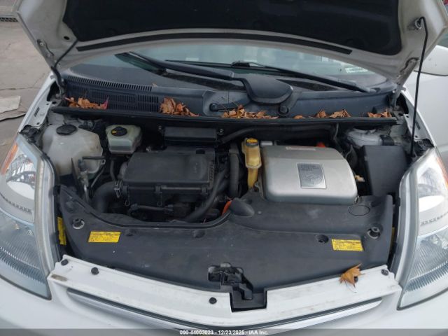 Toyota Prius Touring Image 15