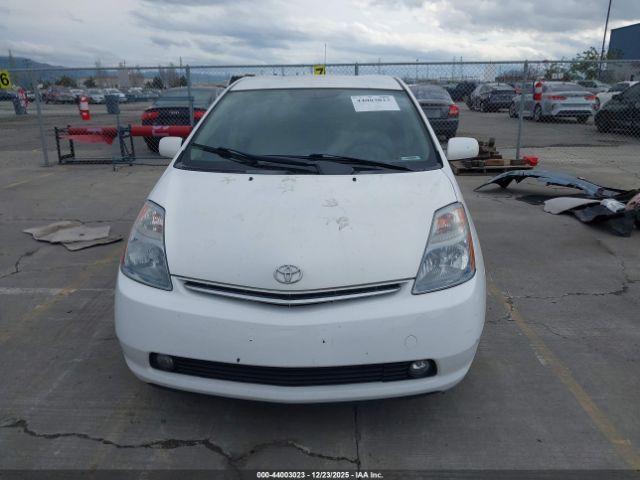 Toyota Prius Touring Image 13