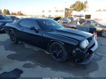  Salvage Dodge Challenger