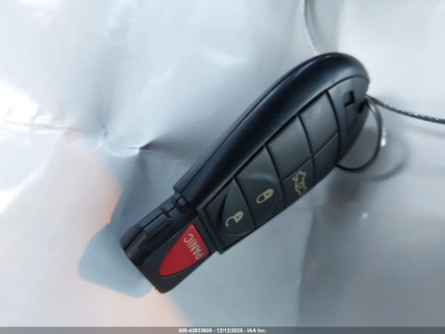 Dodge Challenger Image 7