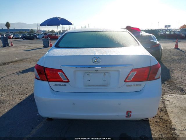 Lexus Es Image 16