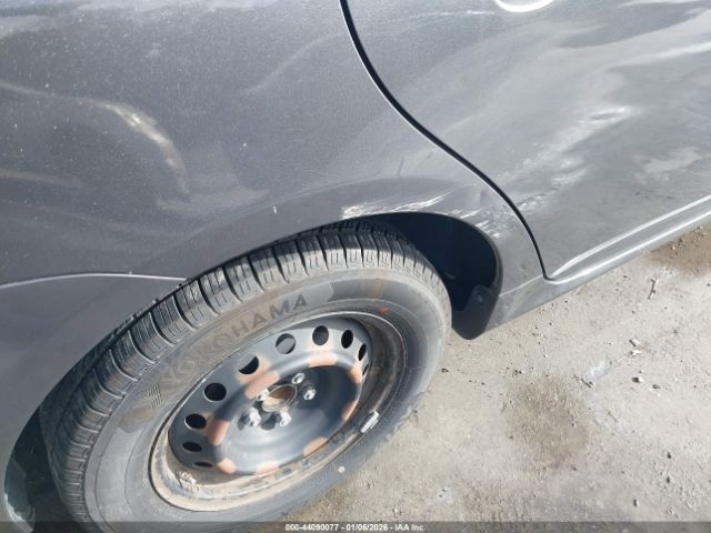 Toyota Corolla Le Image 2