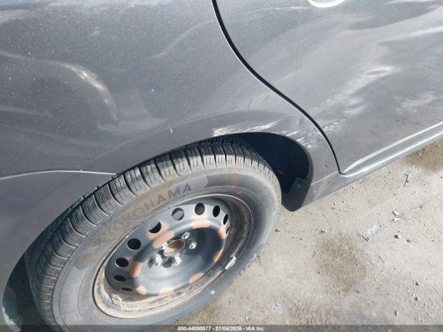 Toyota Corolla Le Image 2