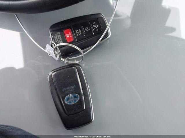 Toyota Prius Prime Premium Image 13