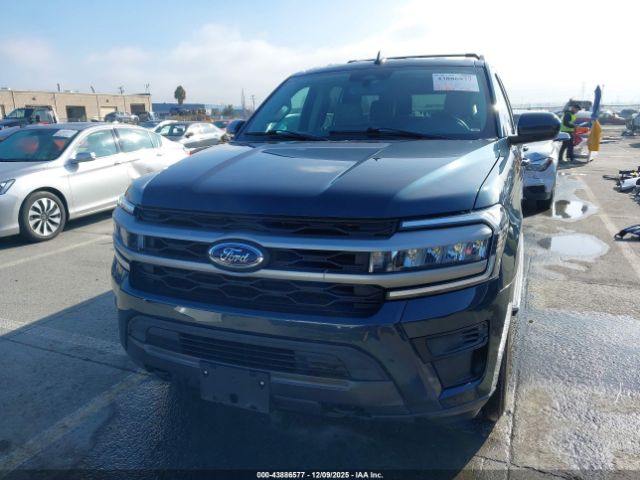 Ford Expedition Xlt Max Image 4