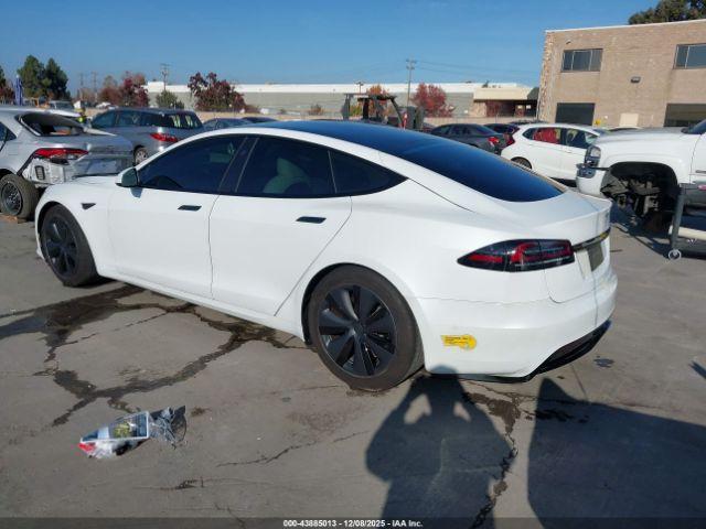 Tesla Model S Dual Motor All-wheel Drive Image 3