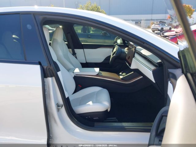 Tesla Model S Dual Motor All-wheel Drive Image 6