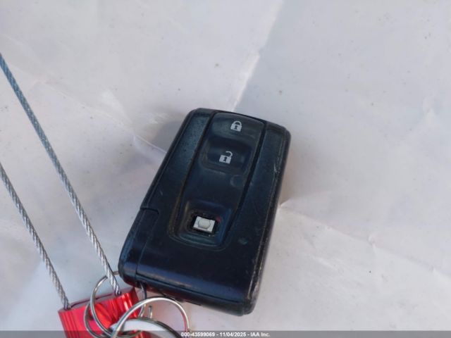 Toyota Prius Image 15