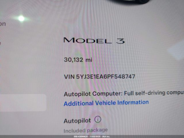 Tesla Model 3 Rear-wheel Drive Image 13