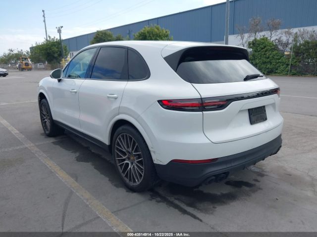 Porsche Cayenne Platinum Edition Image 14