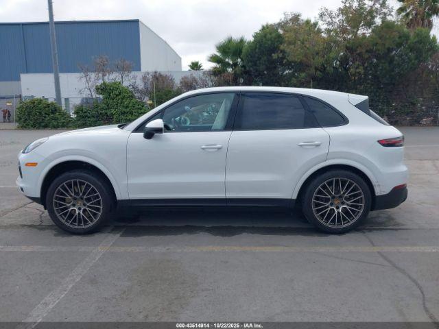 Porsche Cayenne Platinum Edition Image 2