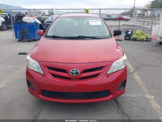 Toyota Corolla Le Image 13