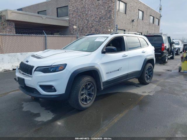Jeep Cherokee X 4x4 Image 2