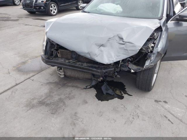 Volkswagen Passat 2.5l Se Image 6