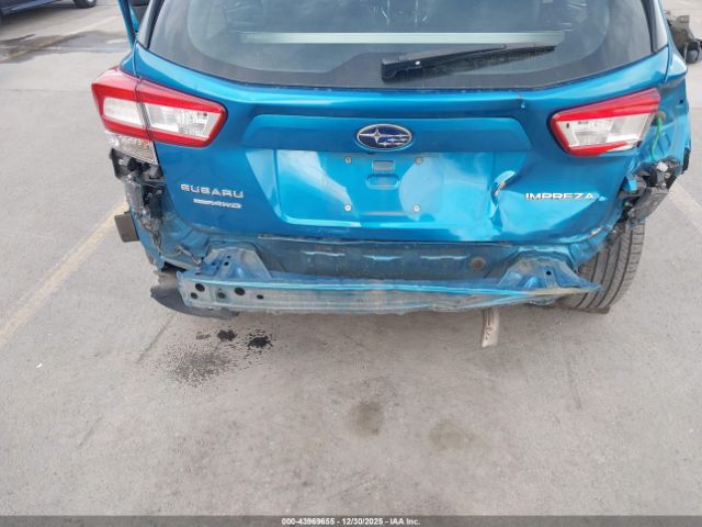 Subaru Impreza 2.0i Limited Image 17