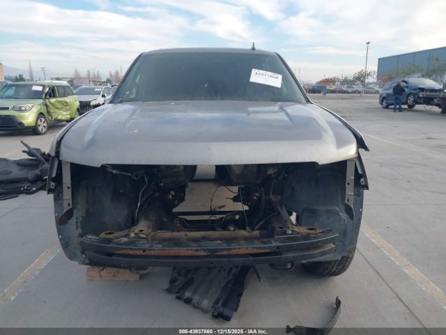 Chevrolet Tahoe Ls Image 11