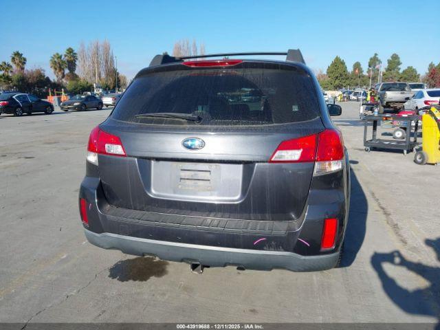 Subaru Outback 2.5i Premium Image 15