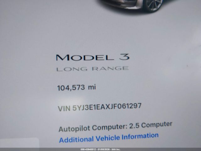 Tesla Model 3 Image 4