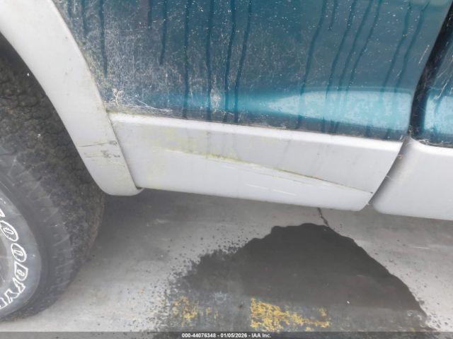 Dodge Dakota Image 8