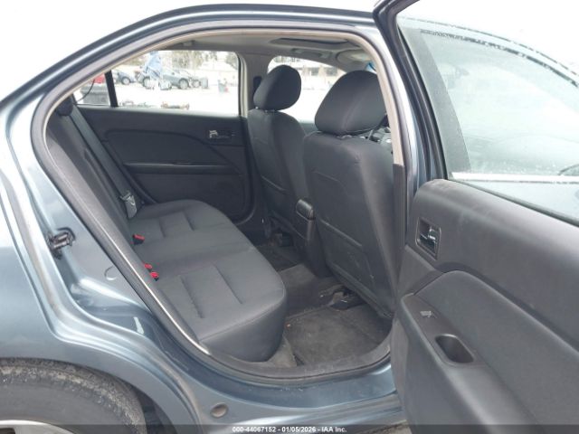 Ford Fusion Se Image 7