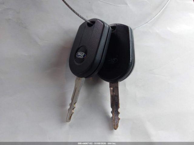 Ford Fusion Se Image 12