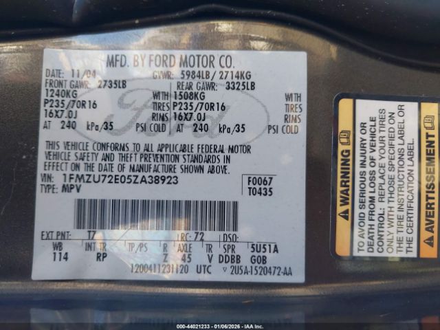 Ford Explorer Image 8