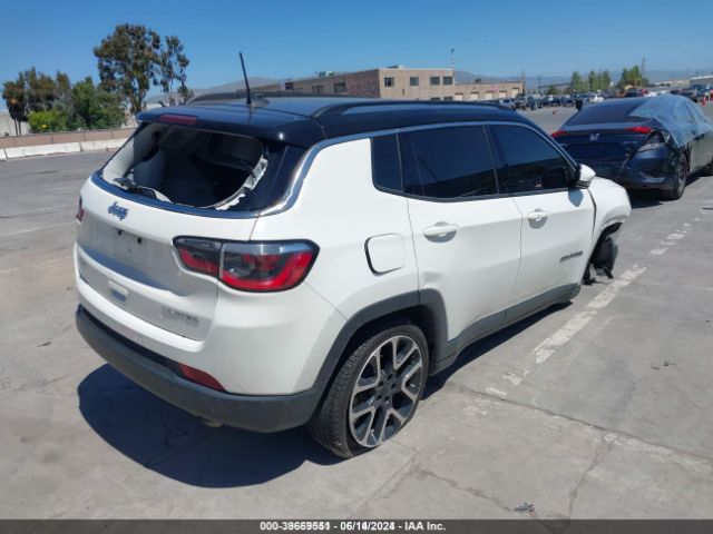 Jeep Compass Limited 4x4 Image 3