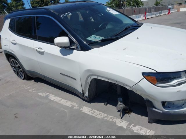 Jeep Compass Limited 4x4 Image 8